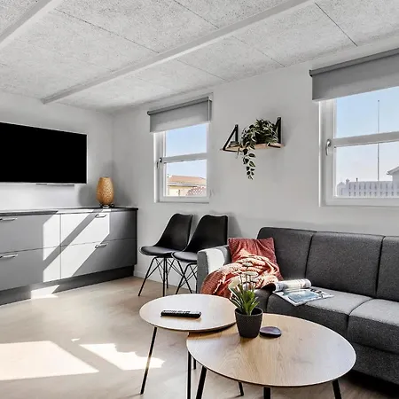 2 Bedroom Amazing In *